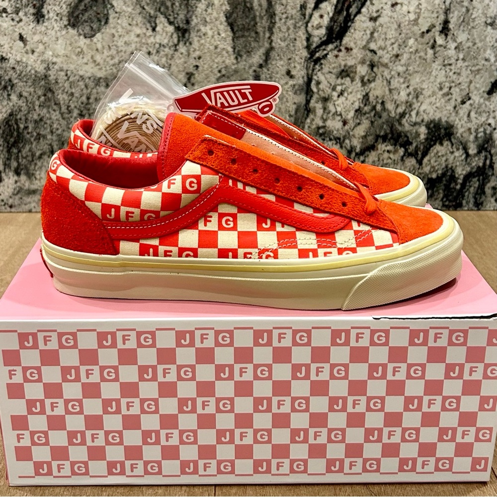 VANS Joe Freshgoods x OG Style 36 LX Honeymoon Stage - Red